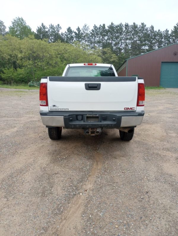 2012 GMC Sierra 2500 HD - Image 5