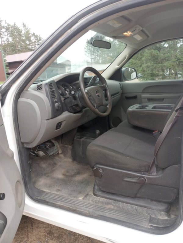 2012 GMC Sierra 2500 HD - Image 7
