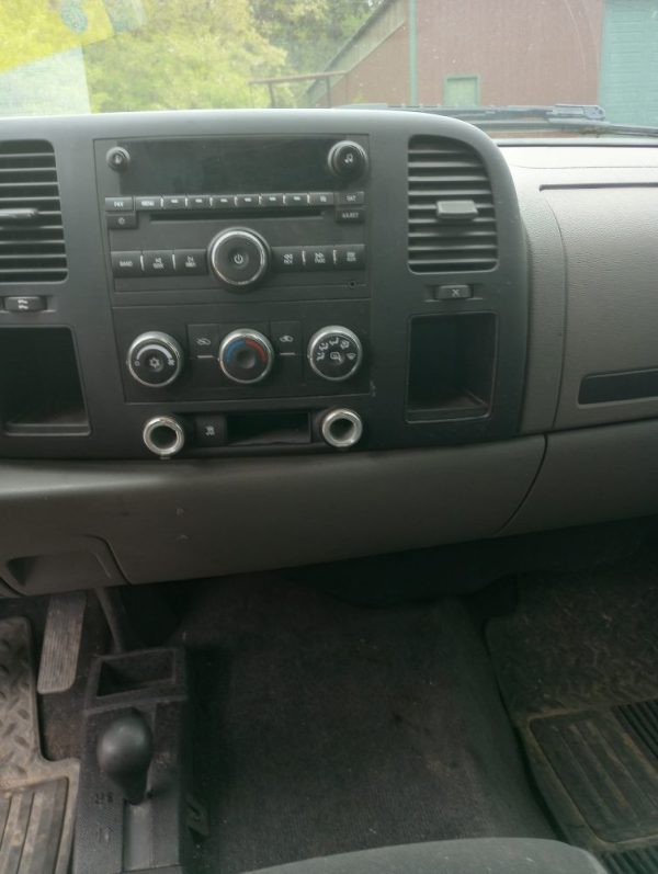 2010 Chevrolet Silverado 1500 - Image 10
