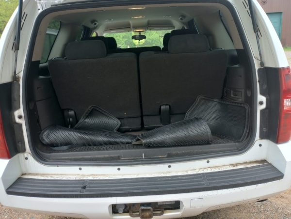 2009 Chevy Tahoe - Image 15